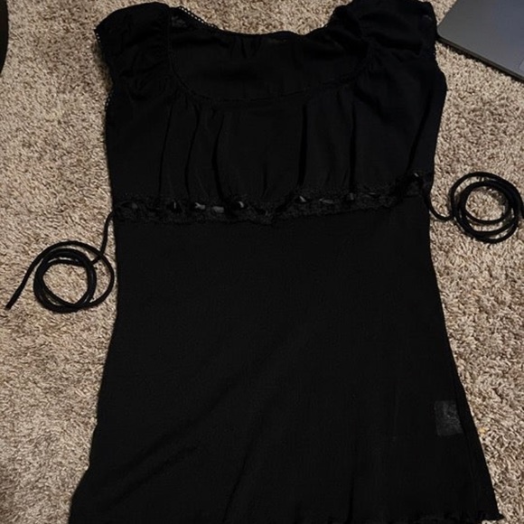 black coquette top - Picture 1 of 2